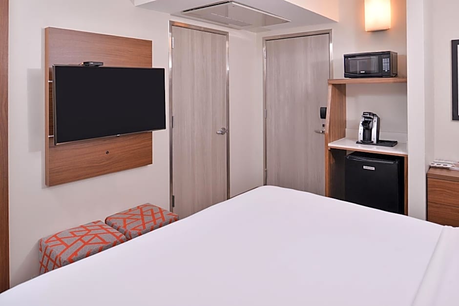 Holiday Inn Express New Orleans - St Charles By IHG