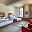 Hotel 71