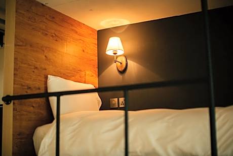 Quadruple Room with Shared Bathroom