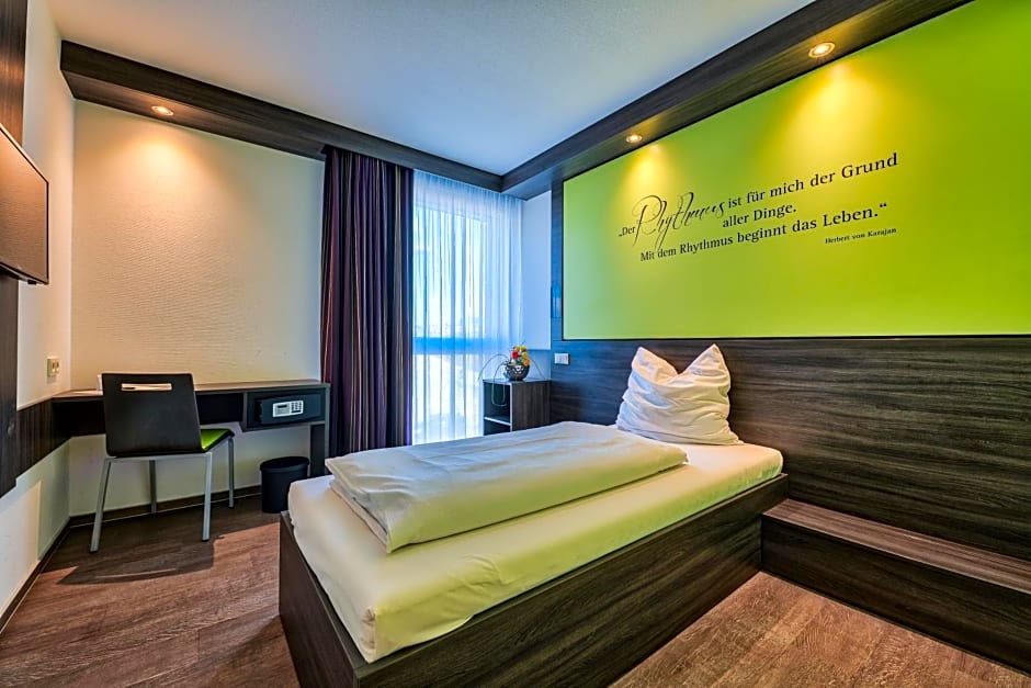 Economy-Hotel