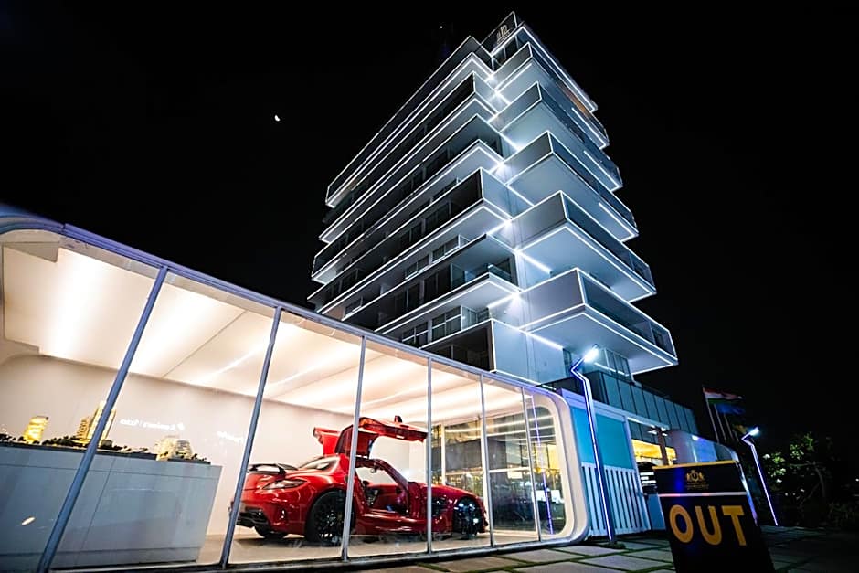 Number One Oxford Street Hotel & Suites