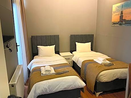 Twin Room with Balcony