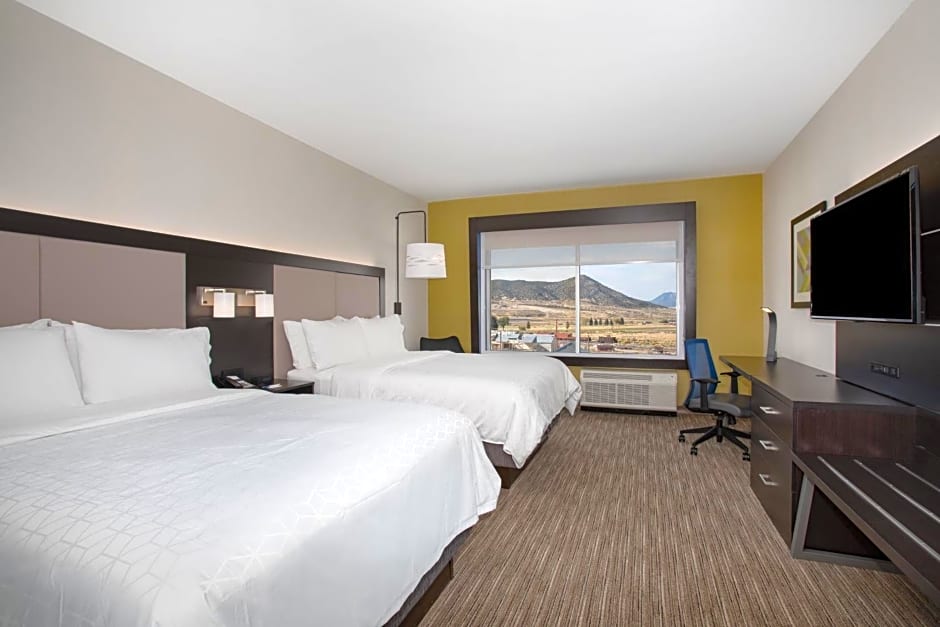 Holiday Inn Express And Suites Ely By IHG