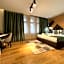 Capital Hotel Garni