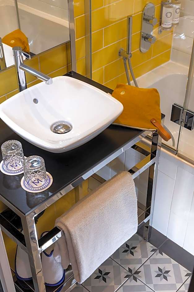 Les Matins de Paris & Spa