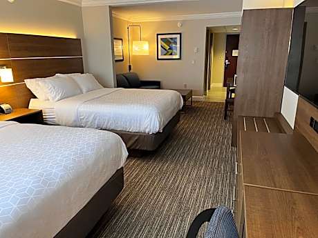 Queen Room with Two Queen Beds and Sofa Bed