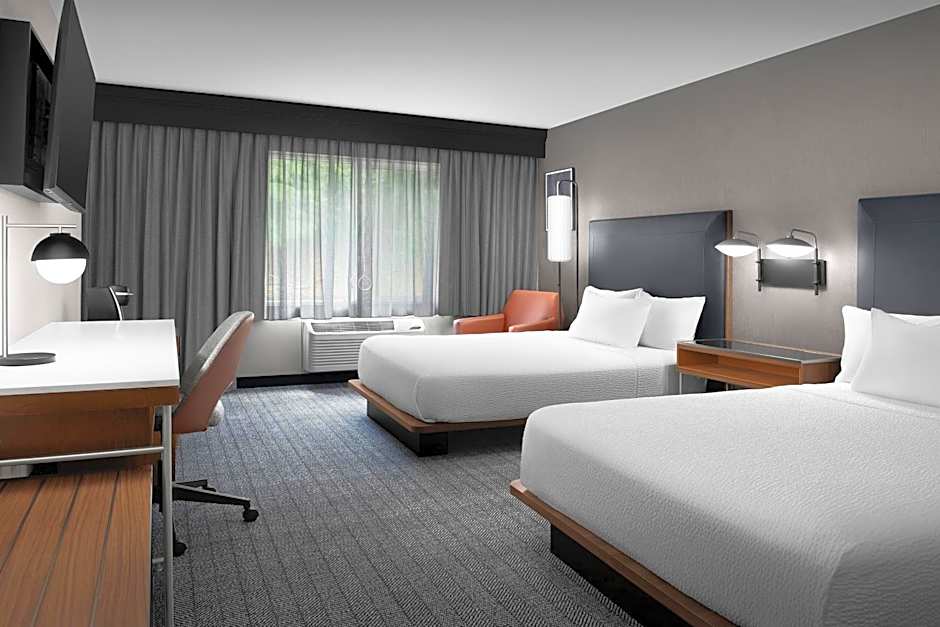 Photo 1 of 7 of 2 Queen Beds, Hearing/Mobility Accessible, Roll in Shower