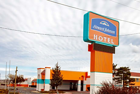 Howard Johnson by Wyndham Gallup