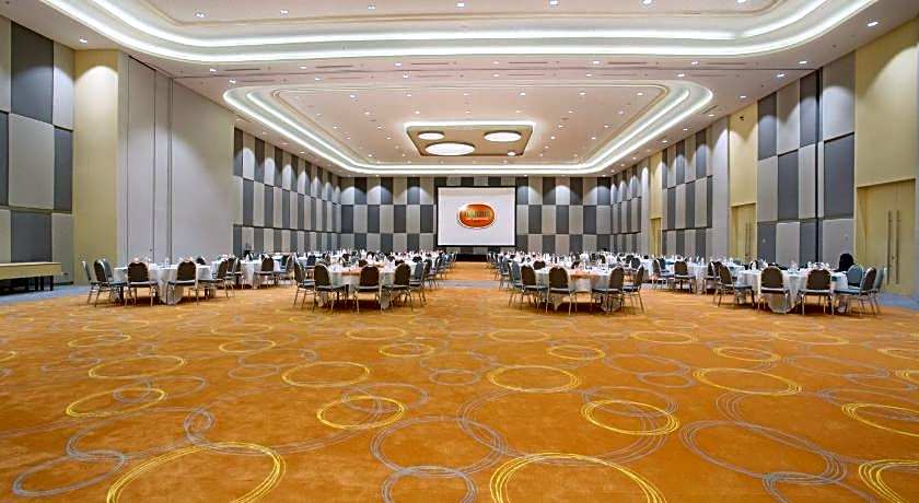Harris Hotel And Conventions Bekasi