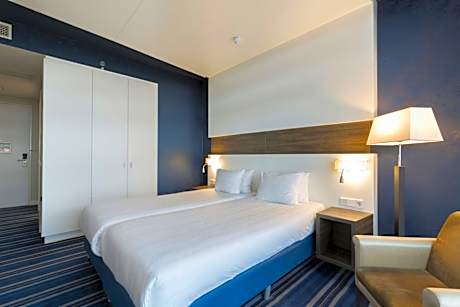 Comfort Room 1 Twin Bed