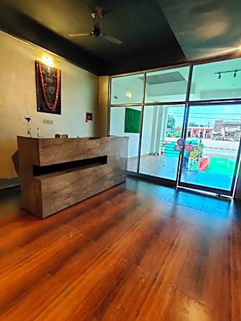 Hotel O Friends Hotel & Restaurant