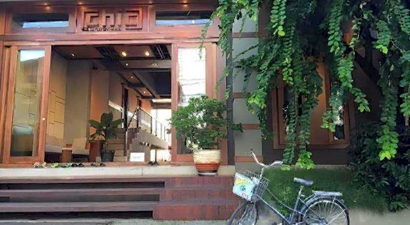 Chic Chiangkhan Hotel