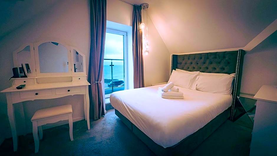 Newquay Beach Hotel by Sunday