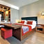 Olivia Plaza Hotel