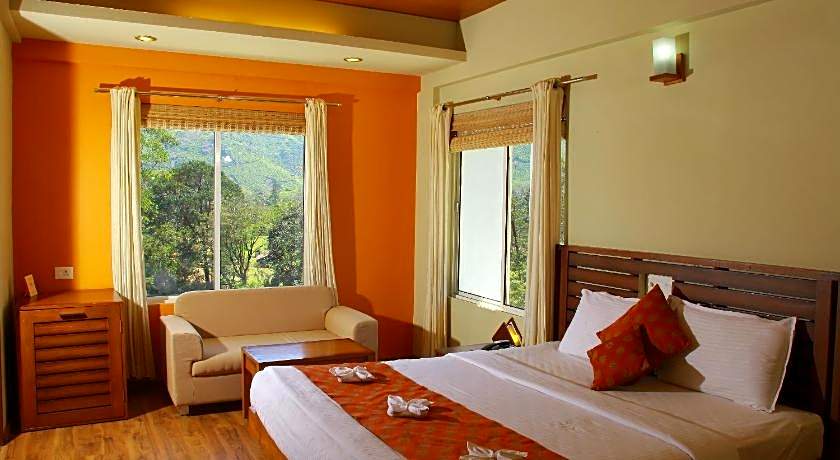 Hotel Grand Plaza Munnar