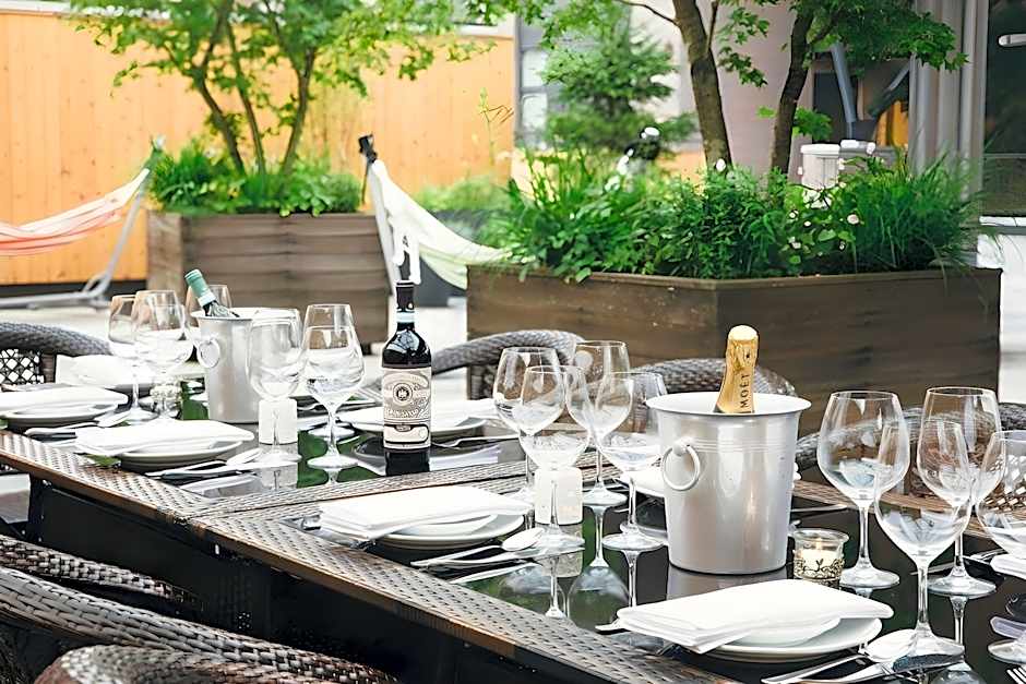 HOTEL KARUIZAWA CROSS