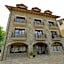 Hotel Los Nogales