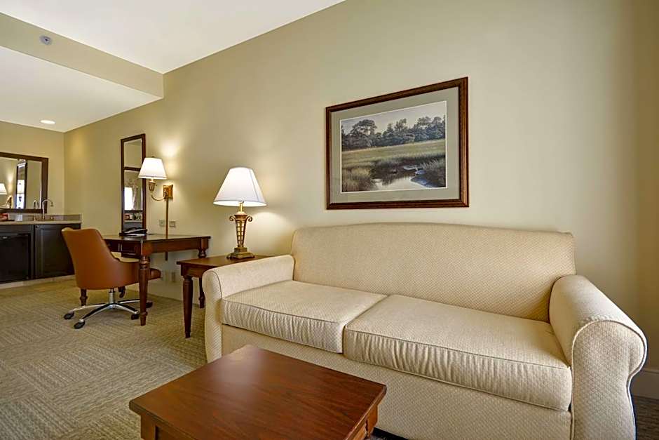 Hampton Inn By Hilton And Suites Savannah Historic District