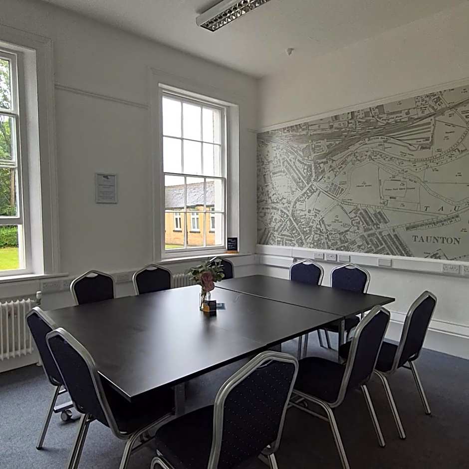 The Great Western Hotel