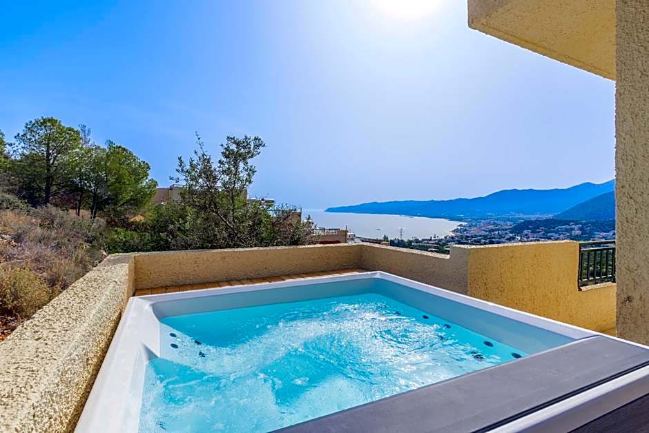 Blue Horizon Apartments