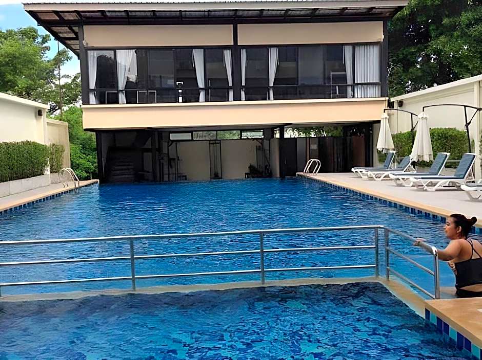 Avana Laemchabang Boutique Hotel