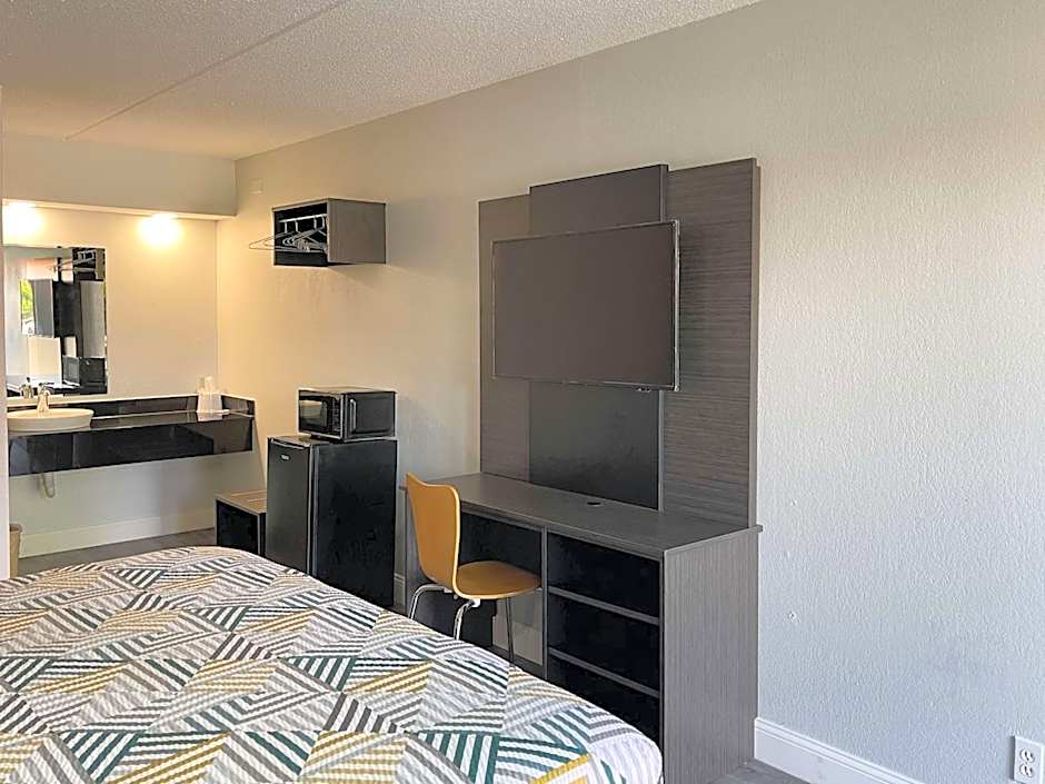 Motel 6-Memphis, TN - Downtown