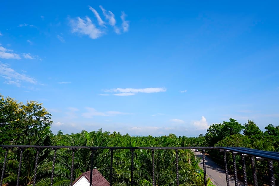 Black Elephant Boutique