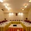 Falaj Daris Hotel