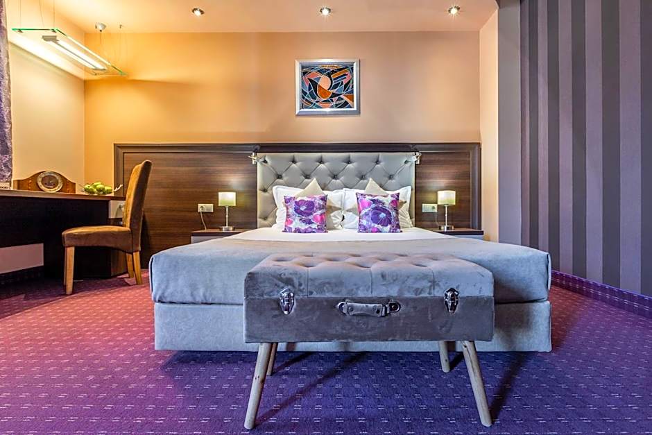 Business Hotel Plovdiv - Central Location