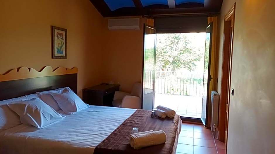 Hotel El Comendador Anon – Añón de Moncayo, IA