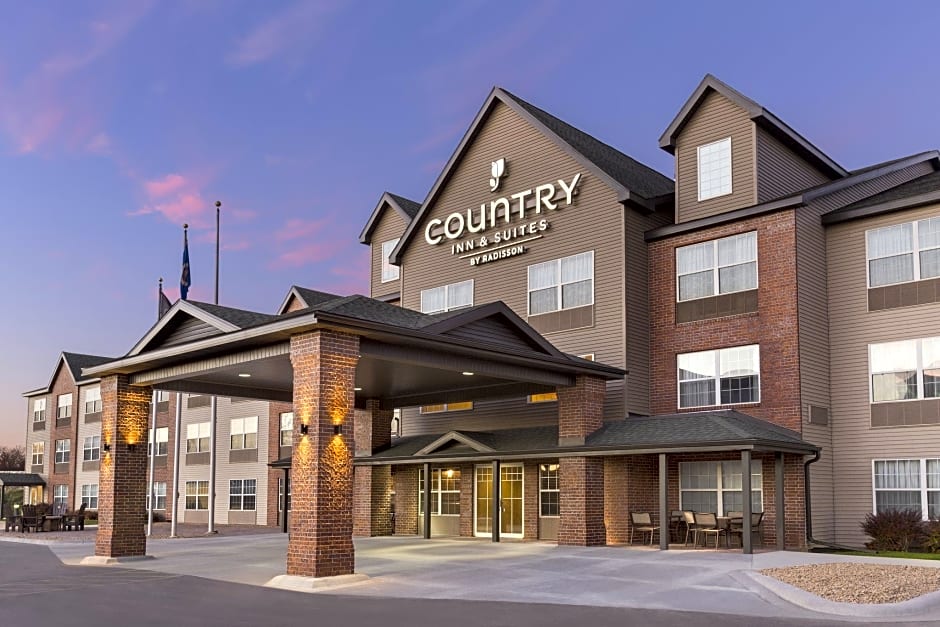 Country Inn & Suites by Radisson, Rochester South, MN