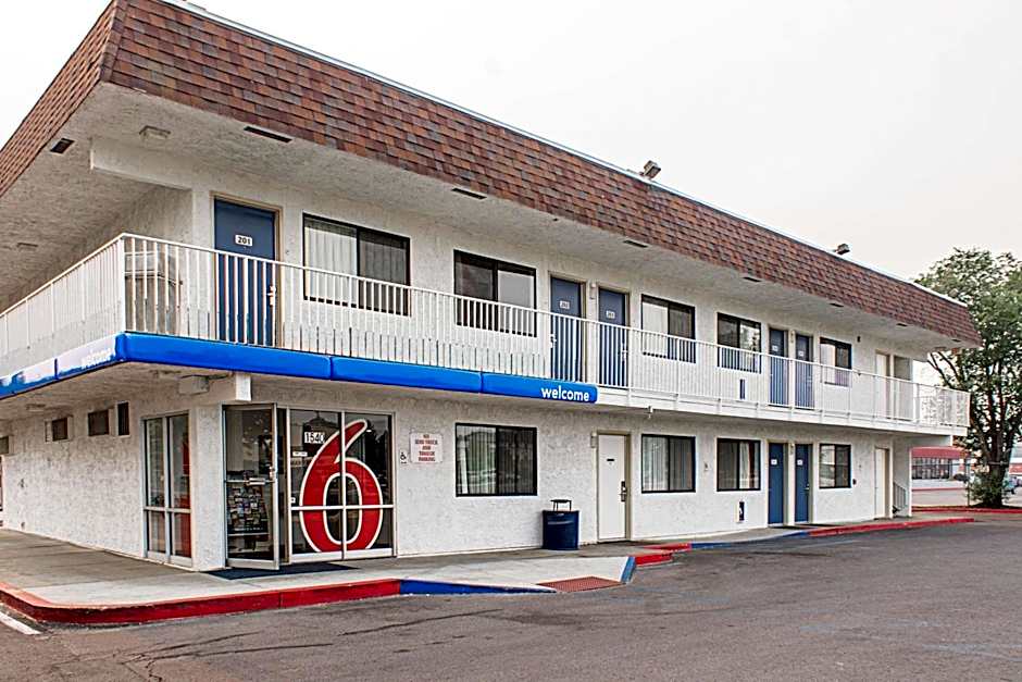 Motel 6-Kalispell, MT