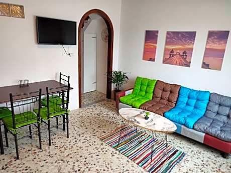 Orfea's House-Cozy house in a green village