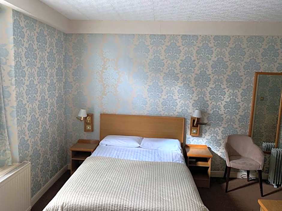 Waterford Lodge Hotel