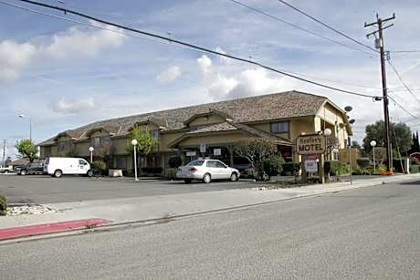 Keefers Inn King City