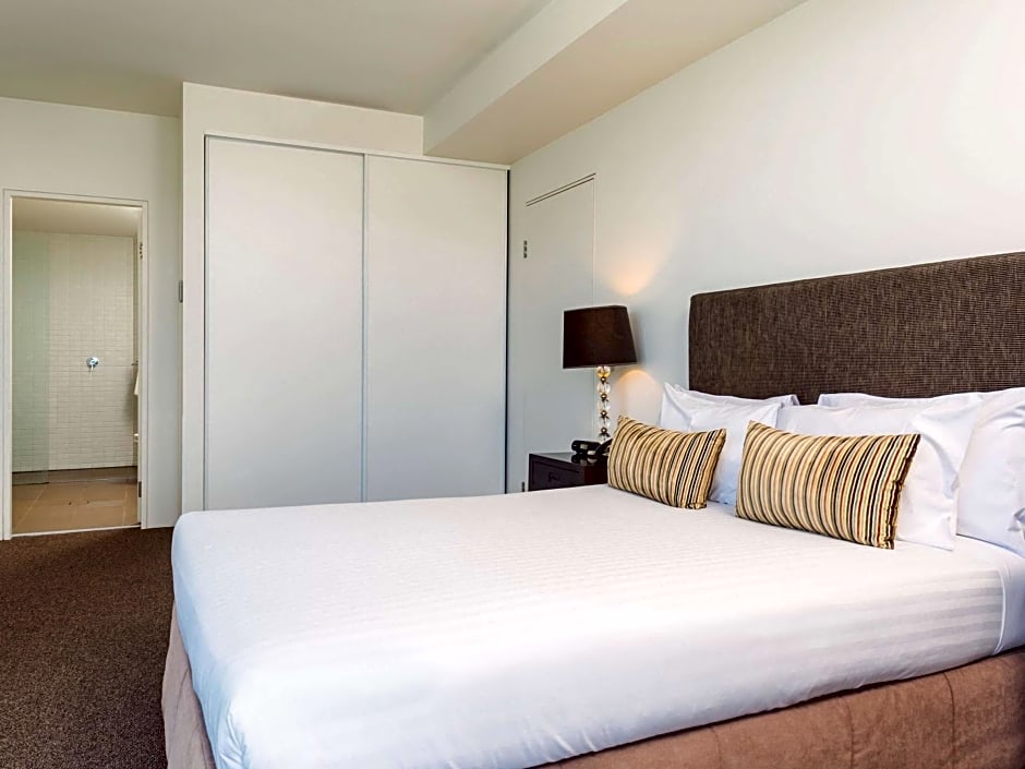 The Sebel Cairns Harbour Lights