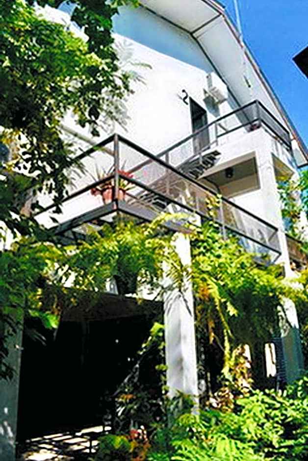 Dawnthaya Ayutthaya Art House บ้านดอนธยๅ อยุธยา