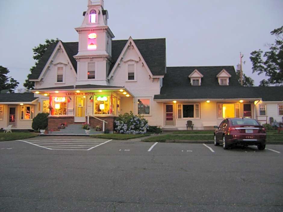 Lakelawn B&B and Motel