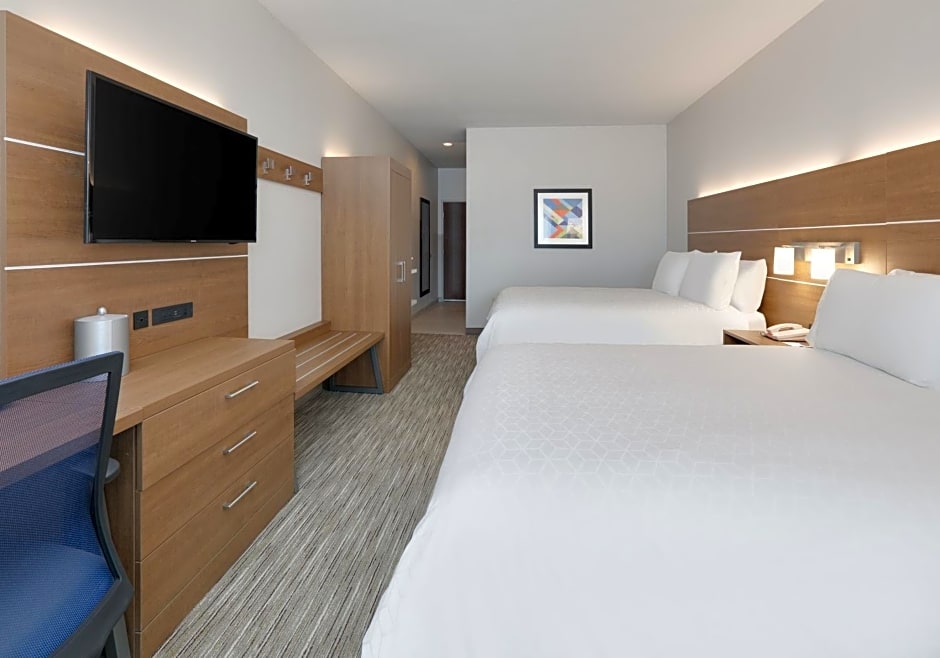 Holiday Inn Express & Suites San Antonio NW Near Seaworld by IHG