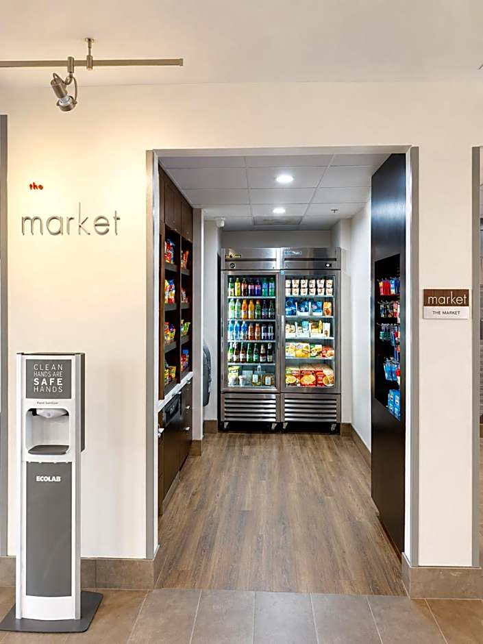 Courtyard by Marriott Houston Hobby Airport