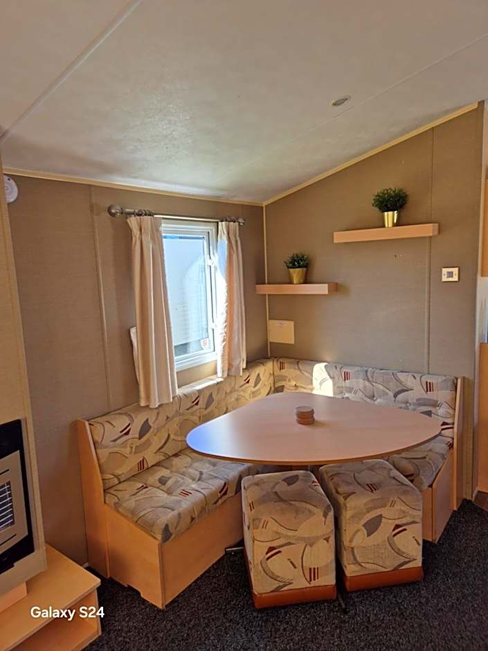 AJ Ray Properties A8