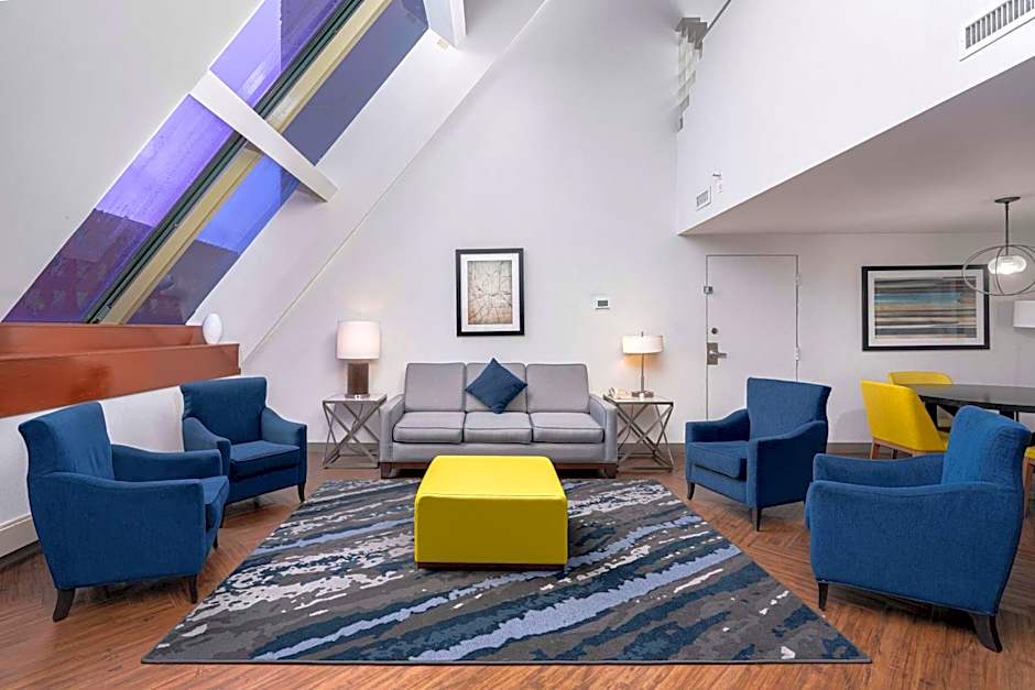 Embassy Suites By Hilton Hotel Indianapolis-Downtown