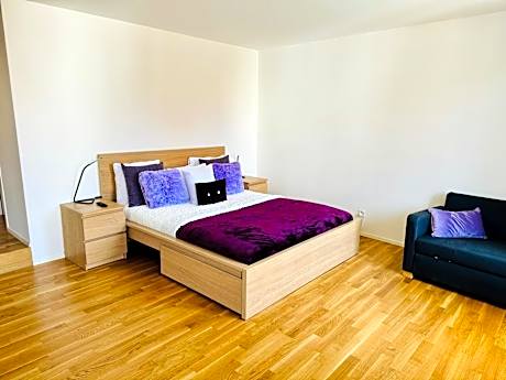 Deluxe Double Room with Shower