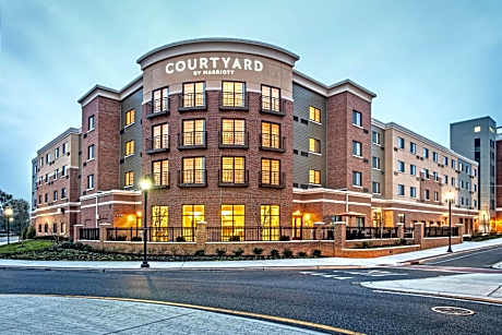 Courtyard by Marriott Glassboro Rowan University