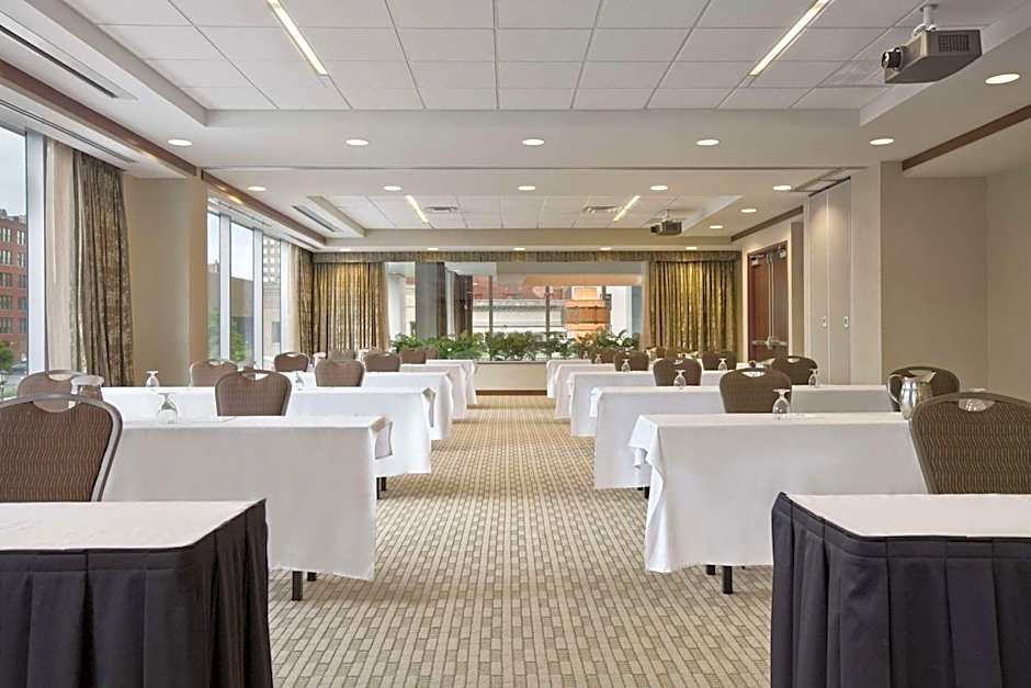 Embassy Suites By Hilton Buffalo