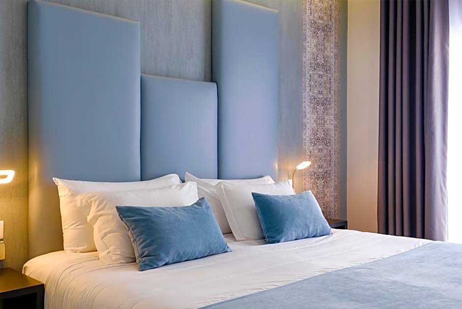 Hotel Rosa Mística by Umbral