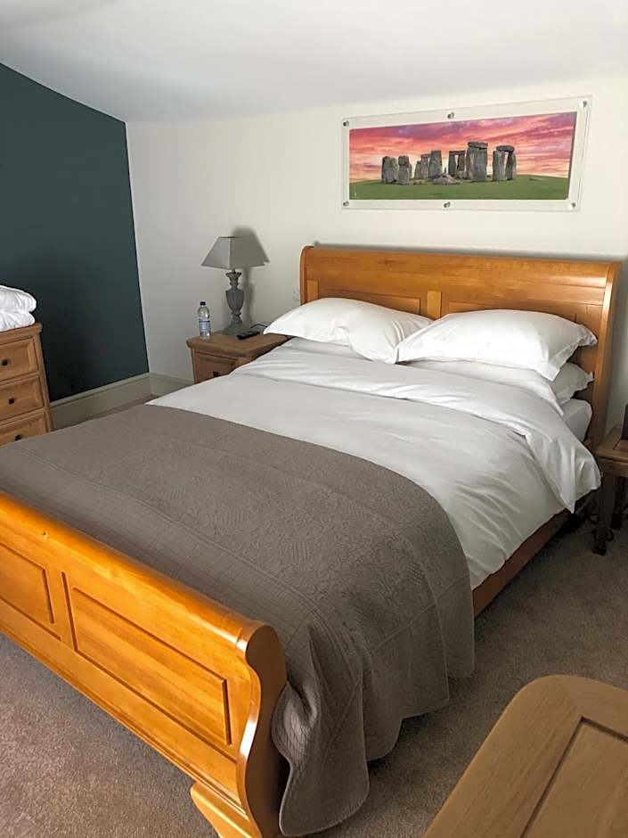 The Peppermill Town house Hotel & Restaurant