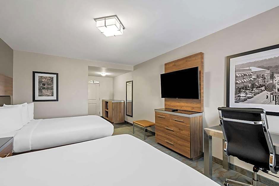 The Penn Stroud, Stroudsburg - Poconos, Ascend Hotel Collection