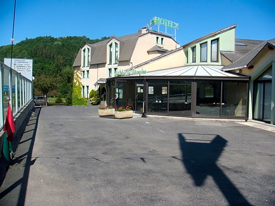 Hôtel-Restaurant Le Calice Du Gevaudan - A75