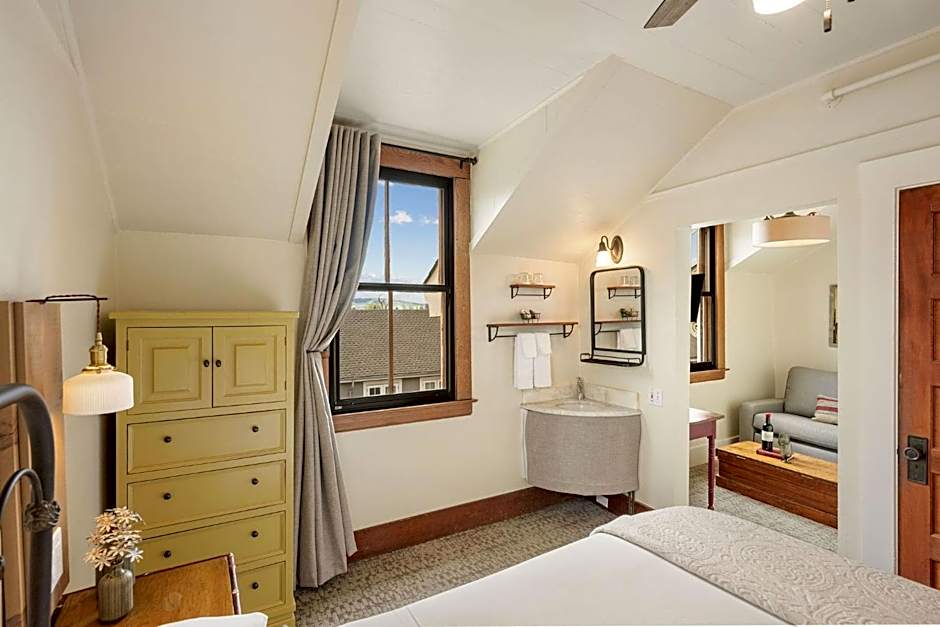 Sonoma Hotel